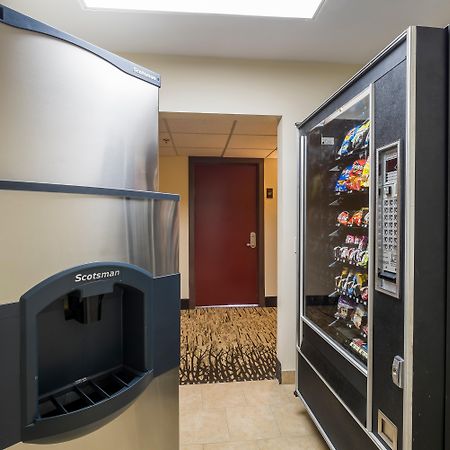 Red Roof Inn Plus+ Houston - Energy Corridor Экстерьер фото