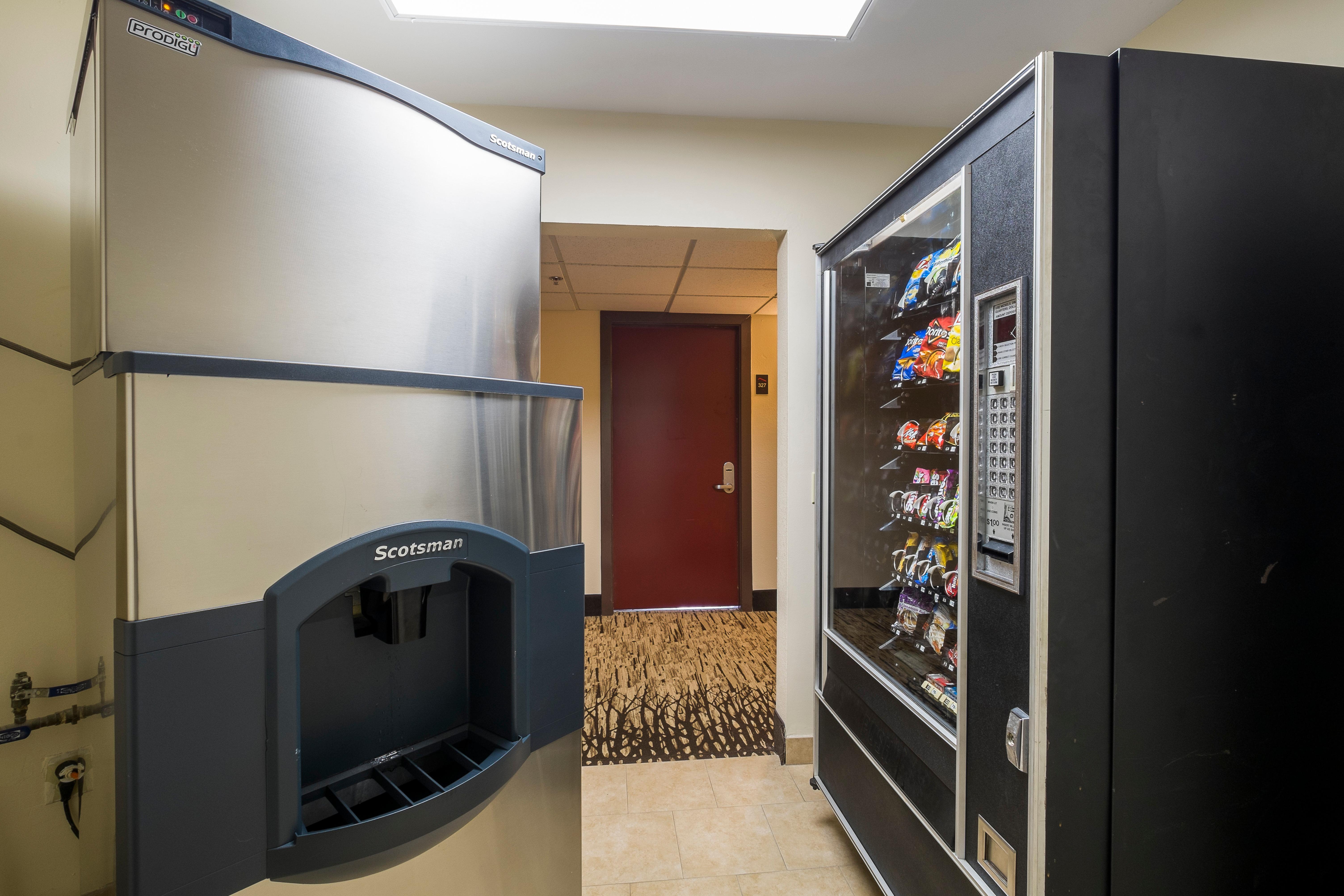 Red Roof Inn Plus+ Houston - Energy Corridor Экстерьер фото